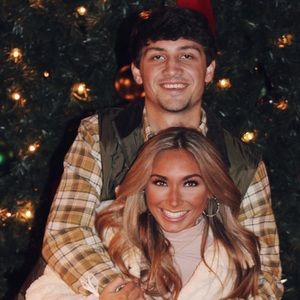 Meet your Posher, Peyton